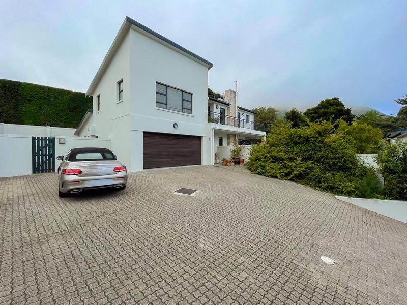 4 Bedroom Property for Sale in Hout Bay Western Cape